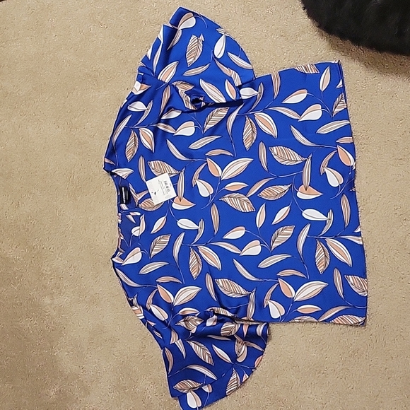 Liz Claiborne Tops - NWT Blue Leaf Pattern Double Ruffle Top Liz Claiborne Large